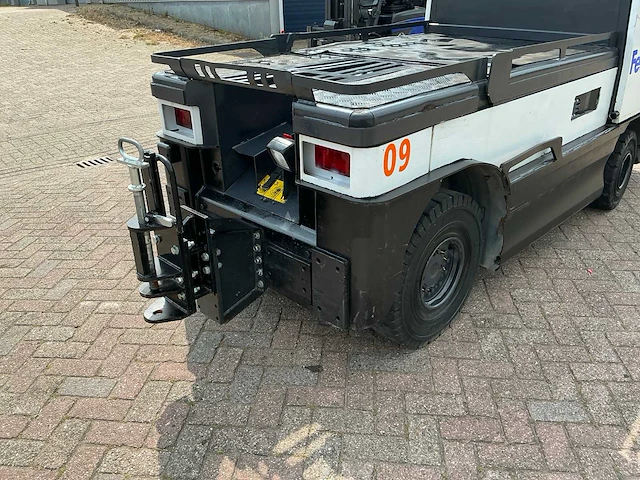 2008 linde p250 utility tractor - afbeelding 4 van  24