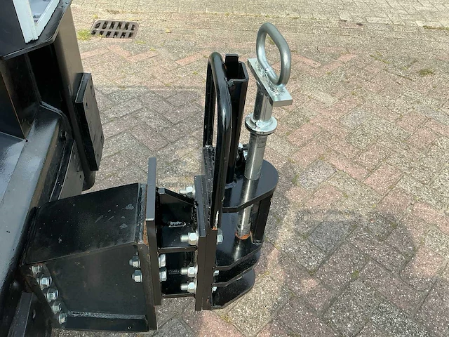 2008 linde p250 utility tractor - afbeelding 8 van  24