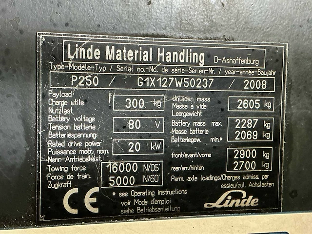 2008 linde p250 utility tractor - afbeelding 17 van  24