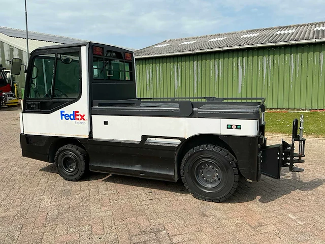 2008 linde p250 utility tractor - afbeelding 22 van  24