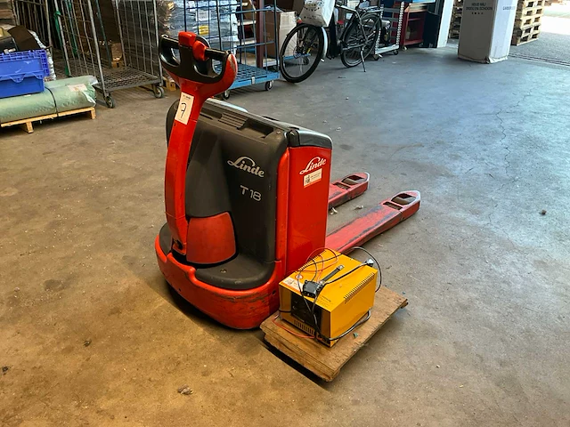 2008 linde t18 elektrische palletwagen - afbeelding 5 van  11