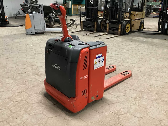 2008 linde t30 elektrische palletwagen - afbeelding 2 van  7
