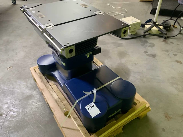 2008 maquet alphamaxx 1133 operatietafel - afbeelding 4 van  6