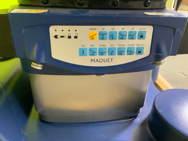 2008 maquet alphamaxx 1133 operatietafel - afbeelding 5 van  6