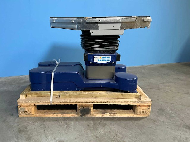 2008 maquet alphamaxx 1133 operatietafel - afbeelding 2 van  8