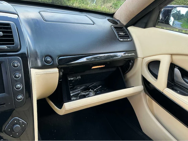 2008 maserati quattroporte sport gt personenauto - afbeelding 25 van  34