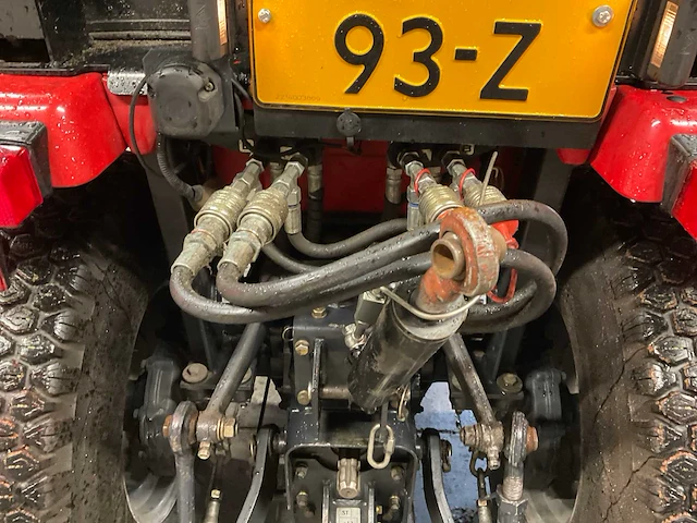 2008 massey ferguson 1531 tweewielaangedreven landbouwtractor - afbeelding 2 van  24