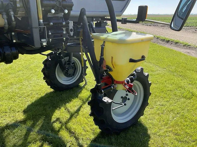 2008 mazzotti ibis 1500l veldspuit (16,5m rau boom) - afbeelding 27 van  76