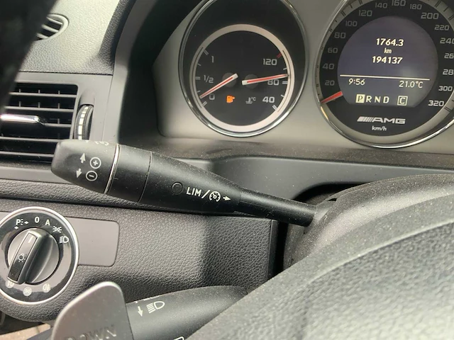 2008 mercedes-benz c-klasse c63 amg personenauto - afbeelding 32 van  41