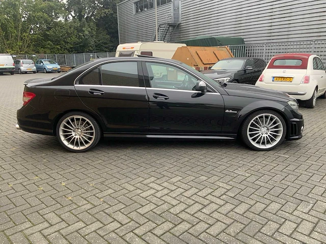 2008 mercedes-benz c-klasse c63 amg personenauto - afbeelding 4 van  41