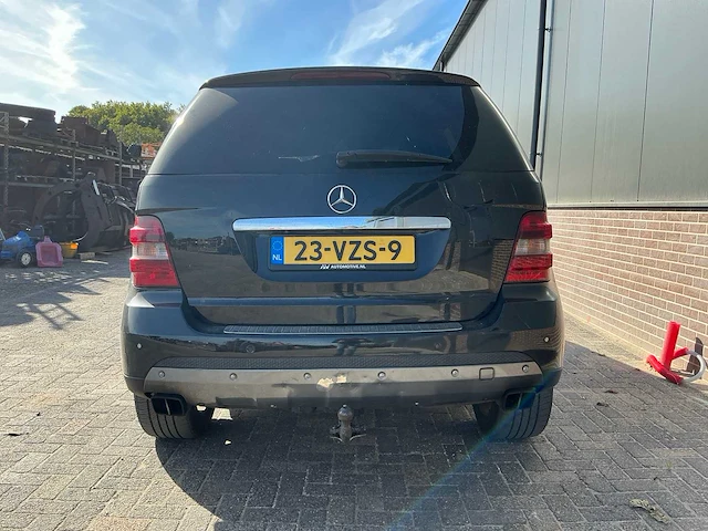 2008 mercedes-benz m-klasse 320cdi bedrijfswagen - afbeelding 18 van  23