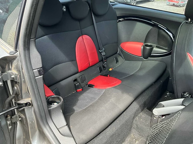 2008 mini cooper s mini clubman personenauto - afbeelding 10 van  26