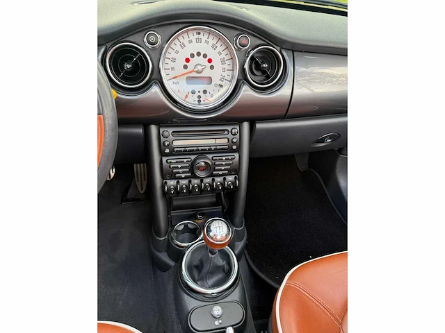 2008 mini mini cabrio john cooper workshop personenauto - afbeelding 19 van  47