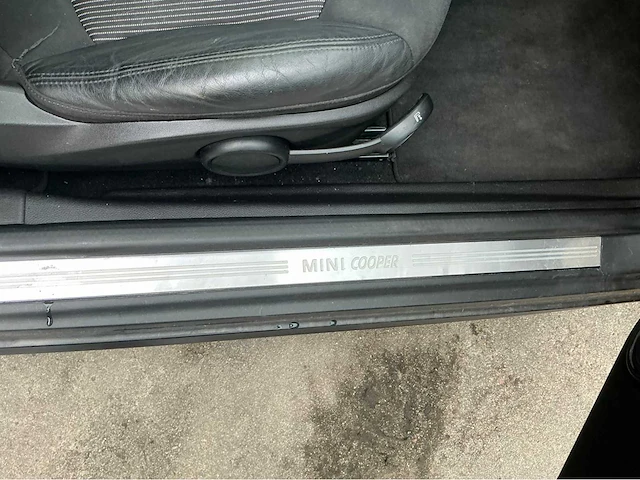 2008 mini mini clubman personenauto - afbeelding 18 van  30
