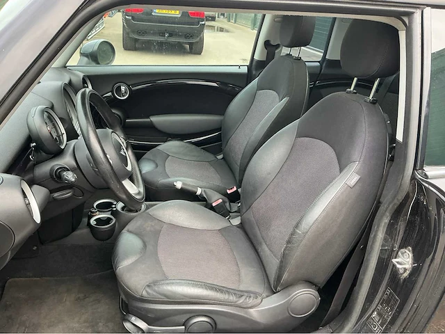 2008 mini mini clubman personenauto - afbeelding 30 van  30