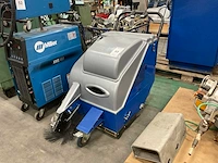 2008 mp 50bt zelfrijdende veegmachine - afbeelding 1 van  7