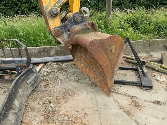 2008 new holland / kobelco e225bsr rupsgraafmachine - afbeelding 18 van  20