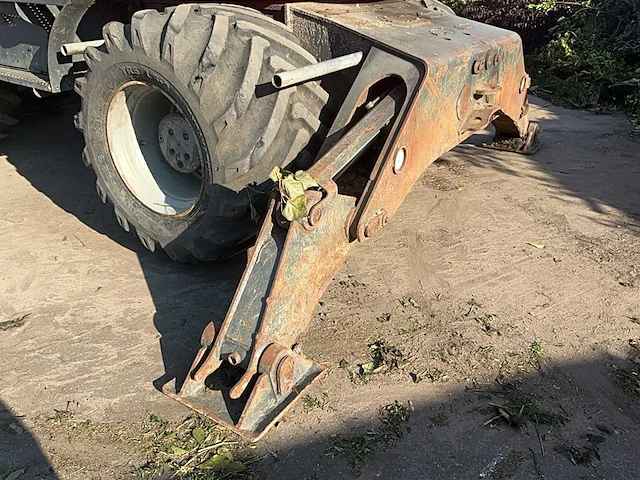 2008 new holland mh 5.6 banden graafmachine - afbeelding 18 van  43