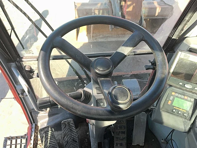 2008 new holland mh 5.6 banden graafmachine - afbeelding 30 van  43