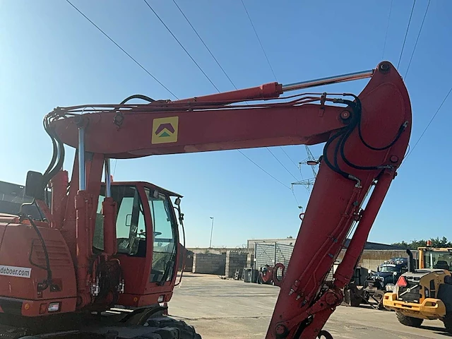 2008 new holland mh 5.6 banden graafmachine - afbeelding 23 van  43