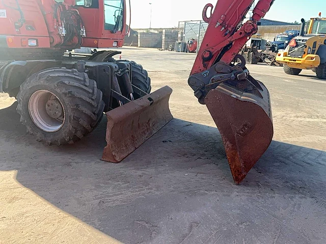 2008 new holland mh 5.6 banden graafmachine - afbeelding 34 van  43