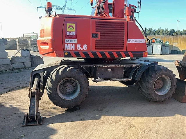 2008 new holland mh 5.6 banden graafmachine - afbeelding 39 van  43