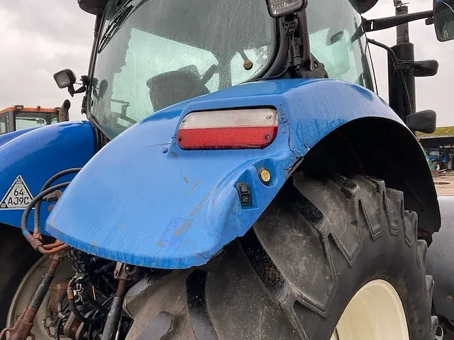 2008 new holland t6070 vierwielaangedreven landbouwtractor - afbeelding 9 van  34