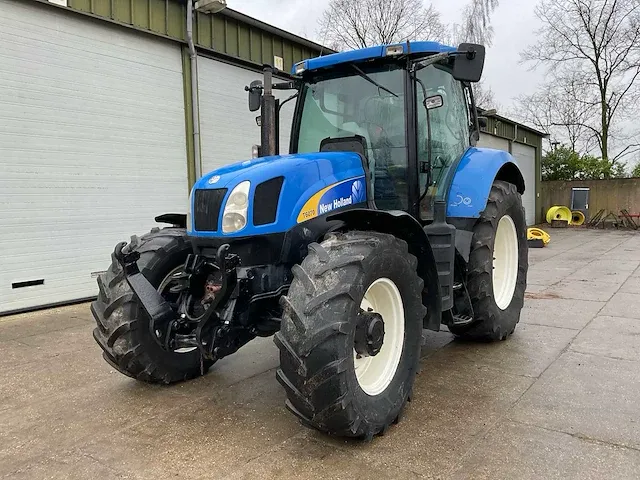 2008 new holland t6070 vierwielaangedreven landbouwtractor - afbeelding 1 van  34