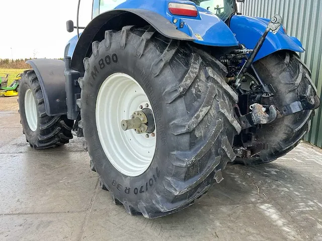 2008 new holland t7050 vierwielaangedreven landbouwtractor - afbeelding 14 van  32