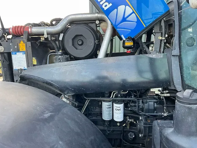 2008 new holland t7050 vierwielaangedreven landbouwtractor - afbeelding 21 van  32