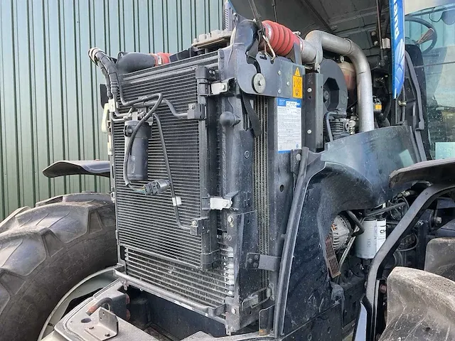 2008 new holland t7050 vierwielaangedreven landbouwtractor - afbeelding 22 van  32
