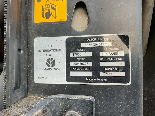 2008 new holland t7050 vierwielaangedreven landbouwtractor - afbeelding 25 van  32