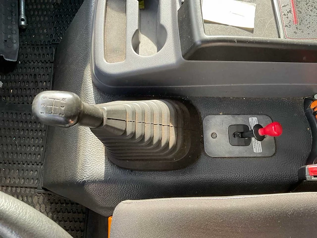 2008 nissan atleon 35.15 bedrijfswagen - afbeelding 2 van  20