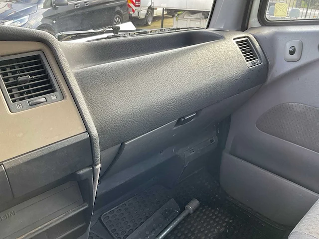 2008 nissan atleon 35.15 bedrijfswagen - afbeelding 6 van  20