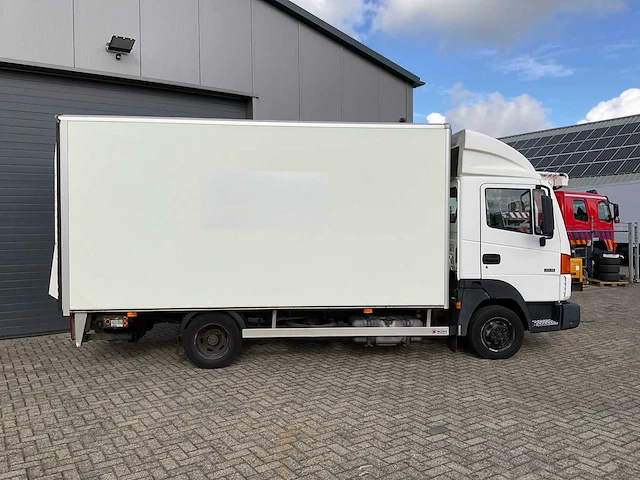 2008 nissan atleon 35.15 bedrijfswagen - afbeelding 17 van  20