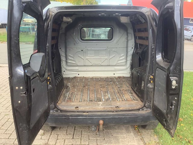 2008 peugeot bipper 1.4 hdi xt bedrijfswagen - afbeelding 6 van  15
