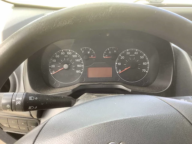 2008 peugeot bipper 1.4 hdi xt bedrijfswagen - afbeelding 9 van  15
