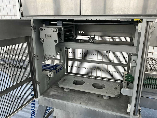 2008 proseal gt1 traysealer - afbeelding 14 van  18