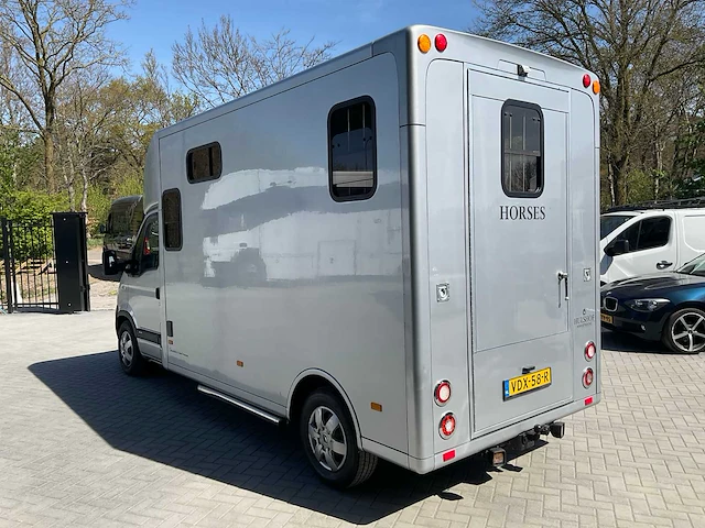 2008 renault / paragan master paardenvrachtwagen - afbeelding 23 van  35