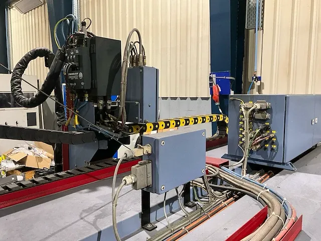 2008 sato satronik ls-2500 plasmasnijmachine - afbeelding 26 van  27