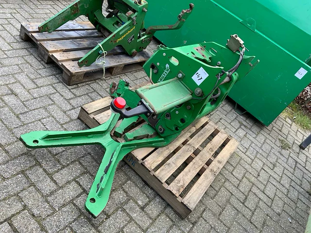2008 sauter - john deere frontheffer 7030 serie - afbeelding 3 van  6