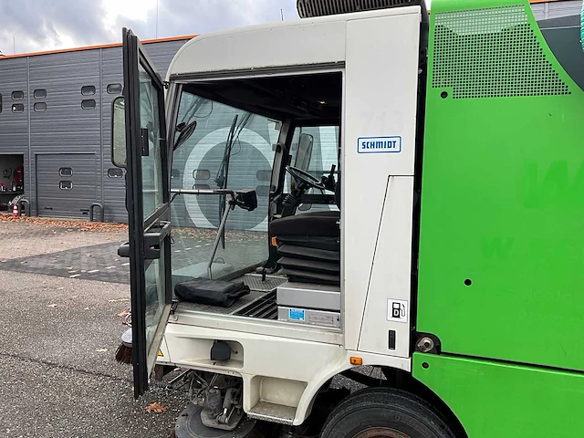 2008 schmidt compact 400 zelfrijdende veegmachine tps-45-f - afbeelding 21 van  30