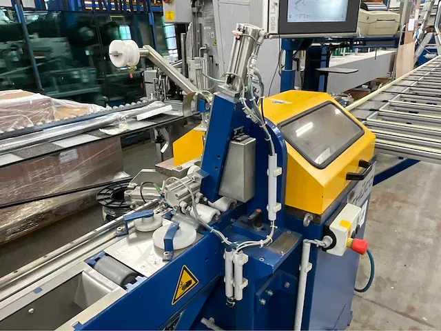 2008 schüco pgz+ glaslatprofiel afkortcirkelzaagmachine - afbeelding 11 van  32