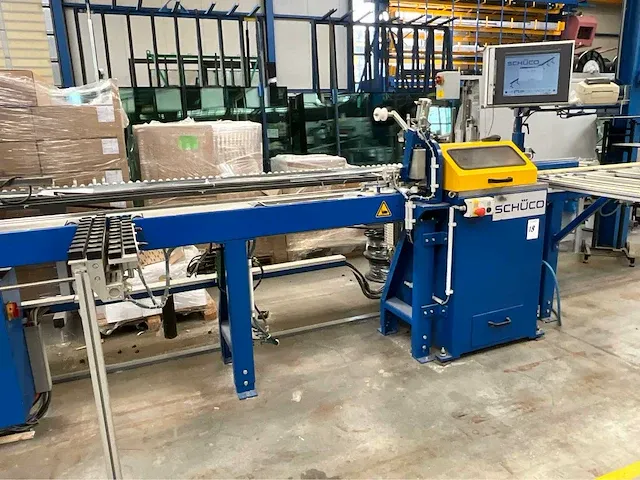 2008 schüco pgz+ glaslatprofiel afkortcirkelzaagmachine - afbeelding 4 van  32