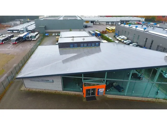2008 showroom met werkplaats - afbeelding 11 van  100