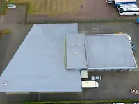 2008 showroom met werkplaats - afbeelding 26 van  100