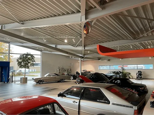 2008 showroom met werkplaats - afbeelding 45 van  100