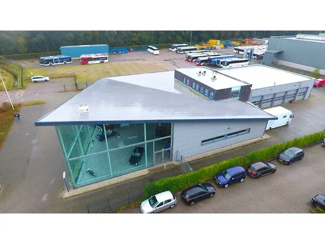 2008 showroom met werkplaats - afbeelding 4 van  100