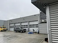 2008 showroom met werkplaats - afbeelding 59 van  100