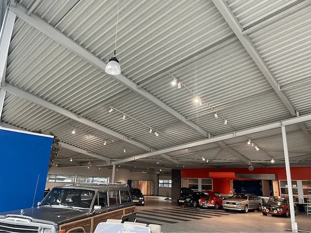 2008 showroom met werkplaats - afbeelding 88 van  100